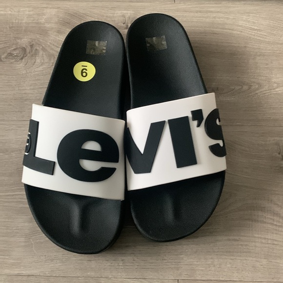 Levis Women's Split-Logo-Platform-Slide Sandals Slip-On Shoes - Picture 13 of 14